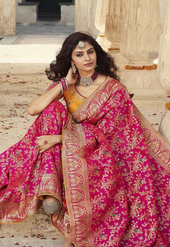 5 Designer Traditional Indian Sarees for Every Occasion