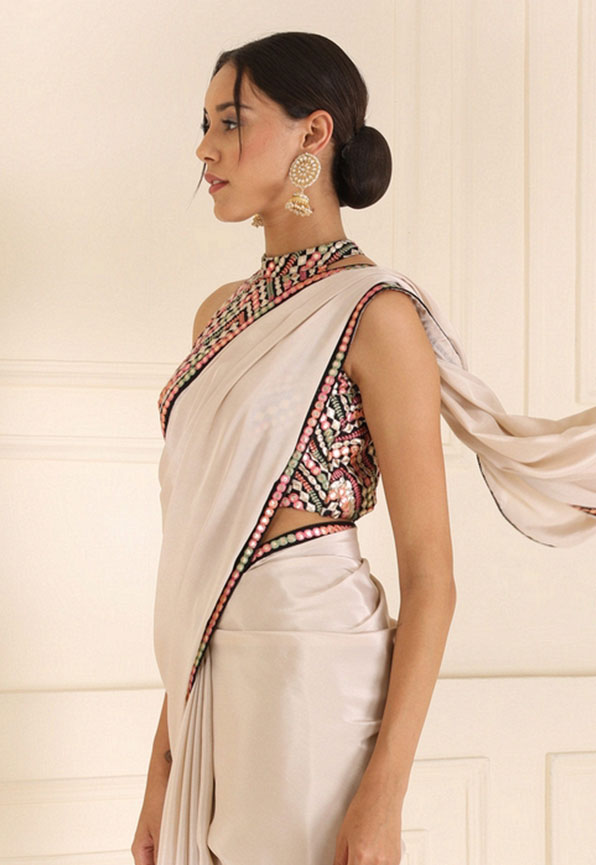5 Best Fabrics for Designer Saree